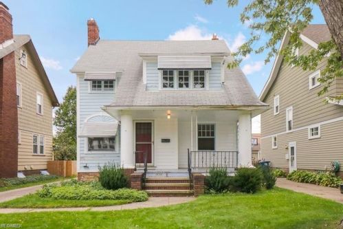 2133 Northland Ave, Cleveland OH  44107-5542 exterior