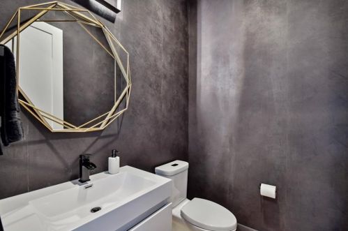 2313 Briarwood Hl Dr, Atlanta GA 30319-3840 exterior