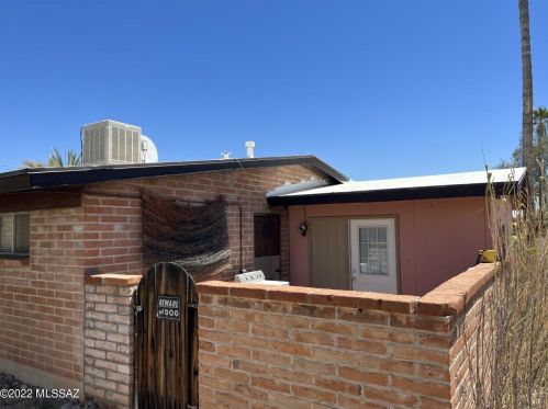 3241 Monte Vis Dr, Tucson AZ 85712-1630 exterior