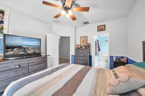 2534 Creekside Dr, Fort Pierce FL  34981-5100 exterior