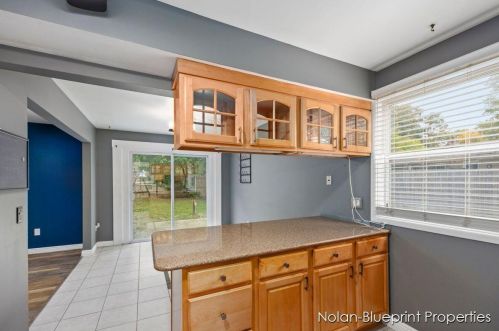 2154 Holliday Dr, Wyoming MI  49519 exterior