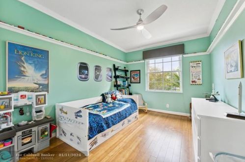 9808 Coronado Lake Dr, Boynton Beach FL 33437-5337 exterior