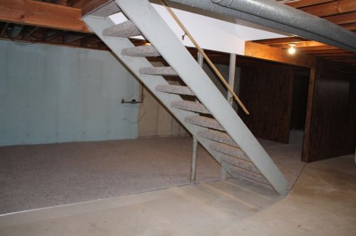 1009 Hoffman St, Three Rivers MI  49093-1017 exterior