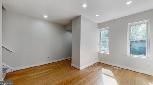 70 Warren St, Pottstown PA 19464-4336 exterior