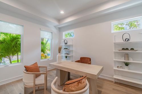 503 Davis Blvd, Tampa FL 33606-4012 exterior