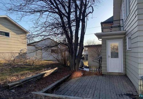 2873 Wicklow St, Duluth MN 55806-1431 exterior