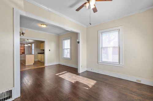 3909 Randall St, Saint Louis, MO 63116-3461