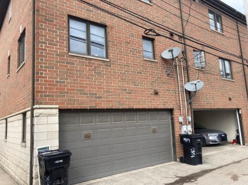 3351 Archer Ave, Chicago IL 60608-6843 exterior