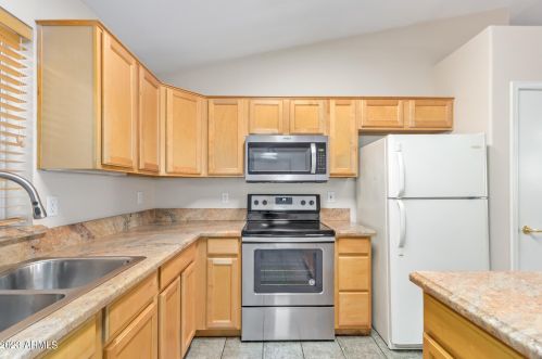 16633 44th Pl, Phoenix AZ  85048-0119 exterior