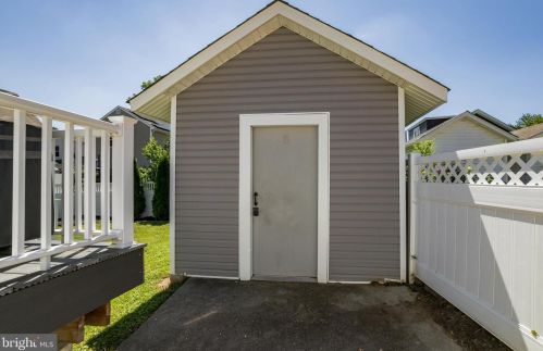 148 Oakland Ave, Camden NJ 08106-2322 exterior