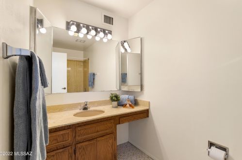 5545 Paseo Cimarron, Tucson AZ  85750-1102 exterior