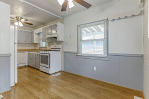 4306 Blacks Rd, Hebron OH 43025-9016 exterior