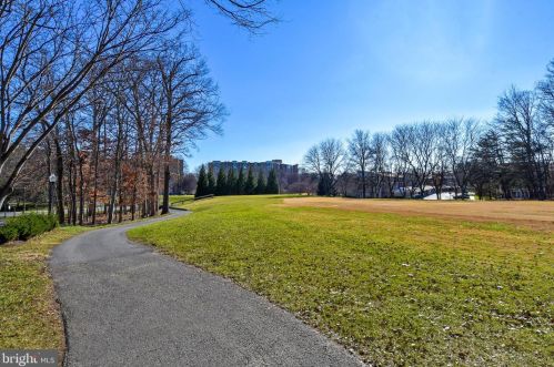 15100 Interlachen Dr, Silver Spring MD  20906-5611 exterior