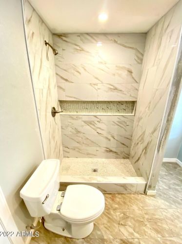 1829 37 Dr, Phoenix AZ 85029-1109 exterior