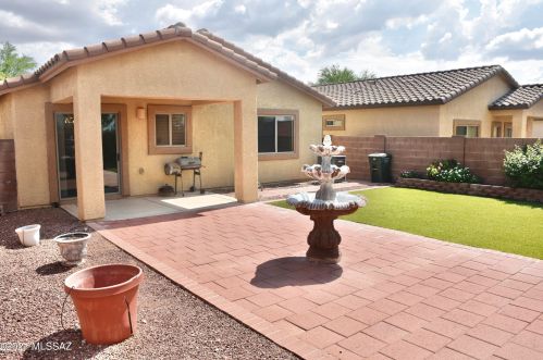 7449 Fair Meadows Loop, Tucson AZ 85756-6151 exterior