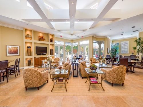 191 Colonade Cir, Naples FL 34103-8722 exterior