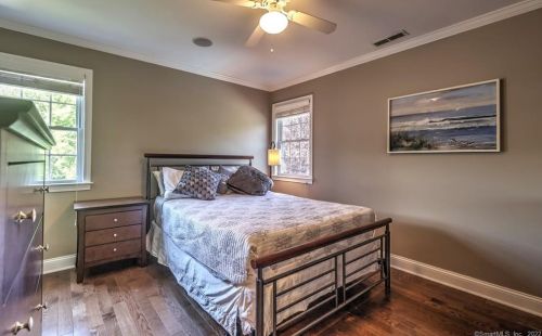 60 Milford Chase, Milford CT 06461-9124 exterior