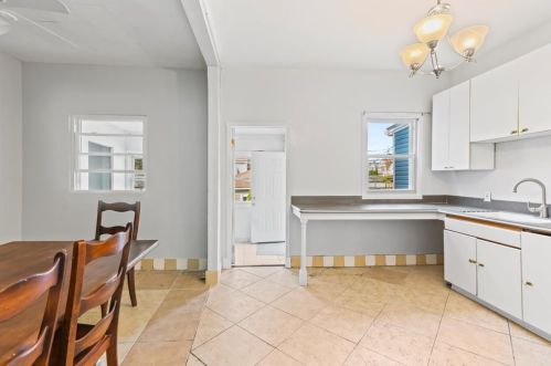 2820 36th St, Chicago IL 60609-1517 exterior