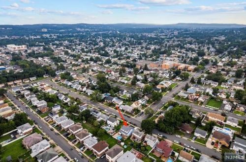 282 Rossiter Ave, Paterson NJ 07502-1317 exterior