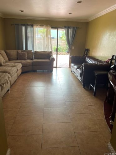 4711 Alexander Dr, Oxnard, CA 93033-7969