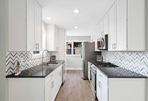 774 Fairfield Ave, Elmhurst IL  60126-4709 exterior