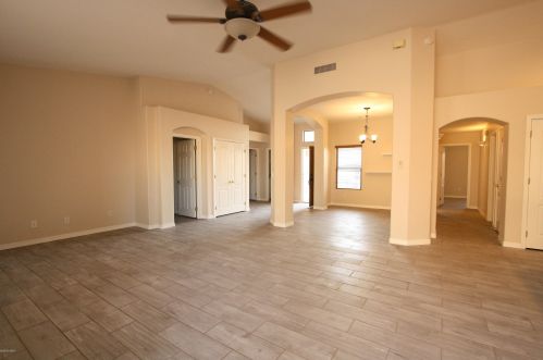 11860 Crescendo Dr, Tucson, AZ 85737-3741