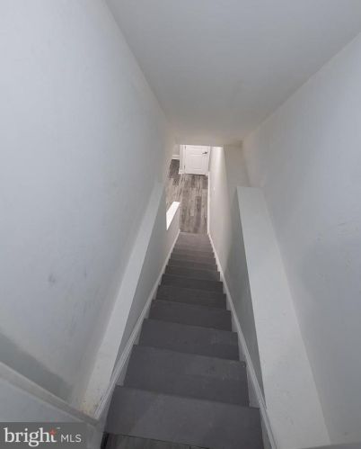 2122 2nd St, Philadelphia PA 19147-3802 exterior