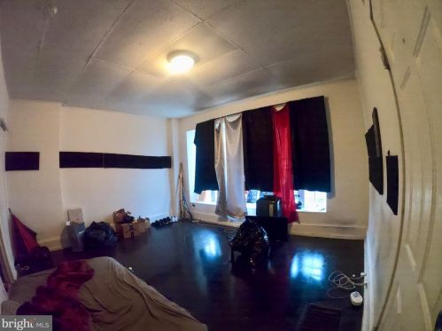 220 Hanover St, Trenton NJ exterior