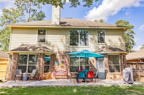 3102 Fitzgerald Dr, Montgomery TX 77356-8950 exterior