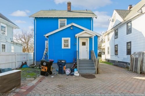 1229 6th St, Plainfield NJ 07063-1433 exterior