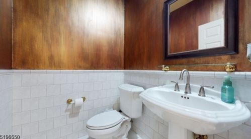 167 Graham Ave, Paterson NJ  07508-2961 exterior