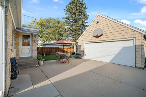 2188 81, Milwaukee WI 53219-3539 exterior