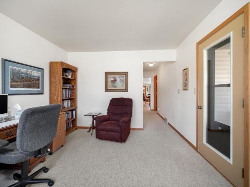 2416 Paul Rd, Manitowoc WI 54220-1183 exterior