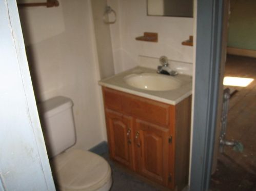 284 Dickinson St, Springfield MA 01108-1871 exterior