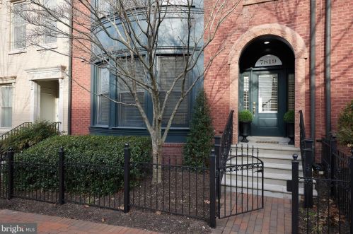 7819 Cadbury Ave, Rockville, MD 20854-2969