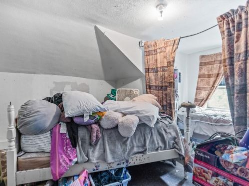 88 Prospect St, Woonsocket RI 02895-1910 exterior