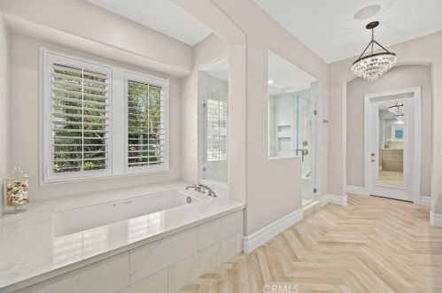 2440 Bronzewood Dr, Tustin CA  92782-4321 exterior