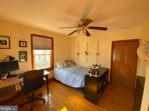 801 26 St, Philadelphia PA 19146-4403 exterior