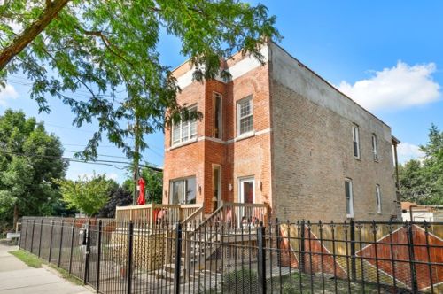 520 Kedzie Ave, Chicago IL 60652-1914 exterior