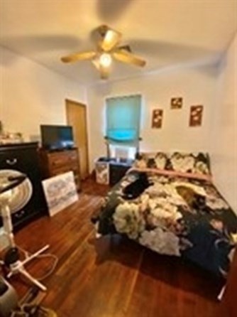 109 Lyons St, Springfield MA 01151-1610 exterior