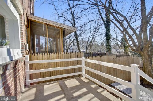 1343 Dexter Ter, Washington DC 20020-5204 exterior