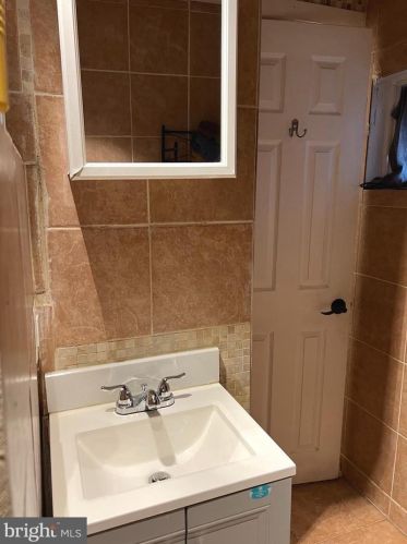 1710 Bouvier St, Philadelphia PA  19121-3225 exterior