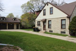 521 Pleasant View St, Milwaukee WI  53226-4662 exterior