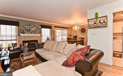 22 Countryside Dr, Princeton NJ 08540-0094 exterior