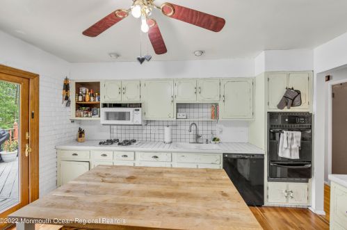 532 Cooks Brg Rd, Jackson Twp NJ 08527-3838 exterior