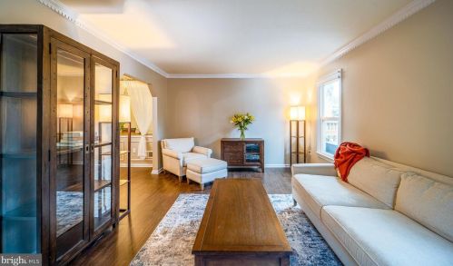 4527 Sawgrass Ct, Alexandria VA  22312-3150 exterior