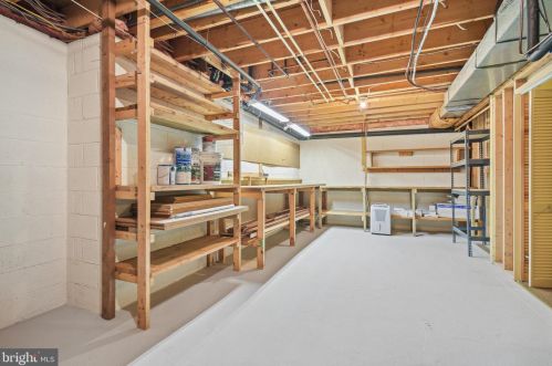 209 Bryants Nursery Rd, Silver Spring MD 20905-3840 exterior