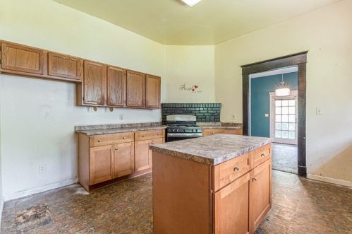 1620 Gordon St, Atlanta GA 30310-2361 exterior