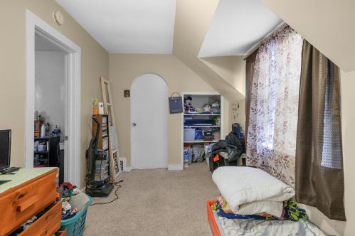 1224 Valley Ave, Grand Rapids MI 49504-2965 exterior