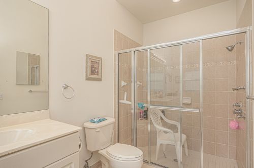 307 Breezy Pt Loop, Fort Pierce FL 34986-2668 exterior